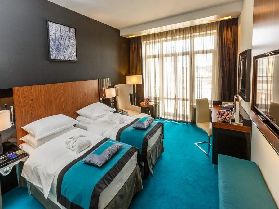 Шторы для интерьеров