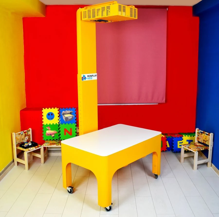 Интерактивная песочница Ronplay Kids 2в1 с функцией интерактивного стола стандартная RsB 6