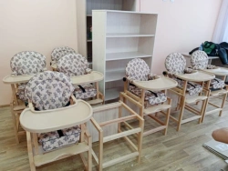 Feeding Chair for Comfortable Baby Seating